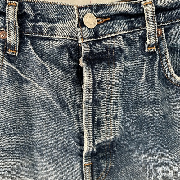 AGOLDE Riley Shorts - Picture 3 of 11